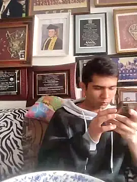 jperezofficial1 online show from 12-12-24, 03:05