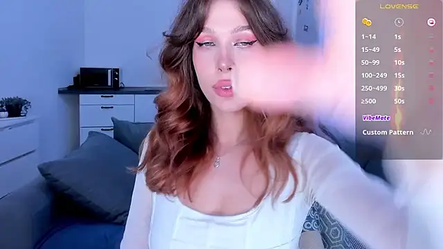 Snapshot of tenderdreams chatting on 09-19-25, 10:10 tenderdreams online show from 09-19-25, 10:10