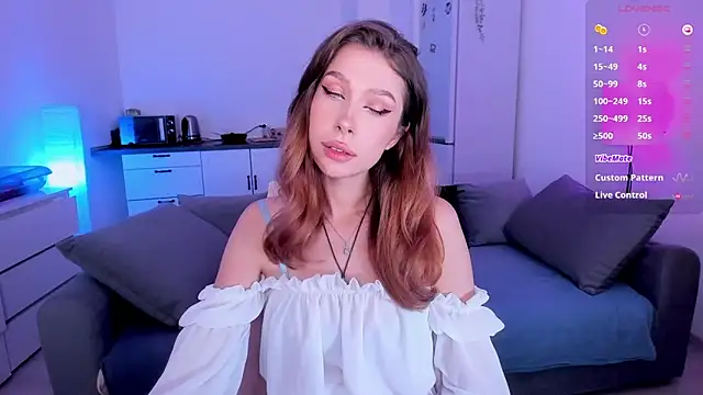 Snapshot of tenderdreams chatting on 10-03-25, 08:17 tenderdreams online show from 10-03-25, 08:17