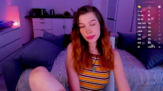 Snapshot of tenderdreams chatting on 11-14-25, 10:58 tenderdreams online show from 11-14-25, 10:58