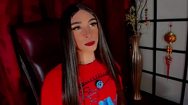 Snapshot of AdharaaMoon chatting on 12-10-24, 05:17 AdharaaMoon online show from 12-10-24, 05:17