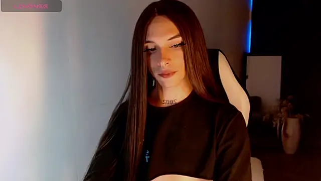 Snapshot of AdharaaMoon chatting on 12-28-24, 07:22 AdharaaMoon online show from 12-28-24, 07:22