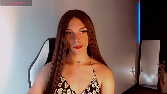 Snapshot of AdharaaMoon chatting on 01-04-25, 07:34 AdharaaMoon online show from 01-04-25, 07:34