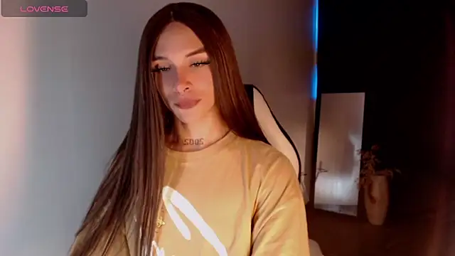 Snapshot of AdharaaMoon chatting on 01-07-25, 07:28 AdharaaMoon online show from 01-07-25, 07:28