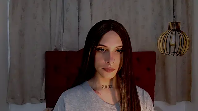 Snapshot of AdharaaMoon chatting on 02-09-25, 04:14 AdharaaMoon online show from 02-09-25, 04:14