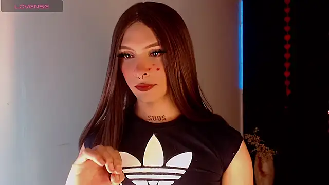 Snapshot of AdharaaMoon chatting on 02-15-25, 03:20 AdharaaMoon online show from 02-15-25, 03:20