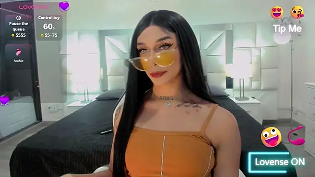 Snapshot of AdharaaMoon chatting on 11-07-25, 07:25 AdharaaMoon online show from 11-07-25, 07:25