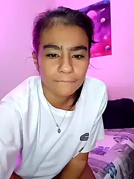 Leslly  online show from 01-13-25, 05:01