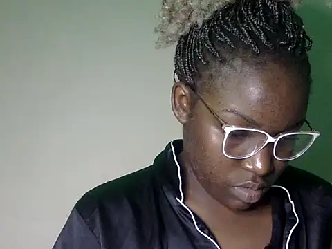 Sexy racy rebel  online show from 12-16-25, 09:31