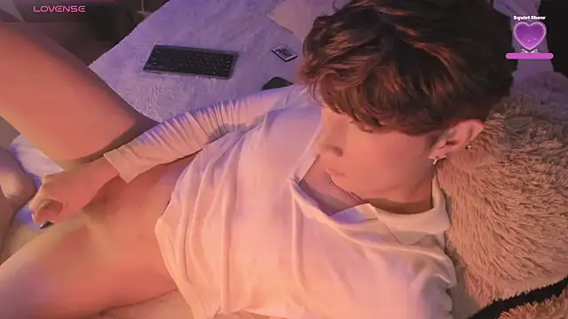 Snapshot of AdamDayt chatting on 01-30-25, 12:07 AdamDayt online show from 01-30-25, 12:07