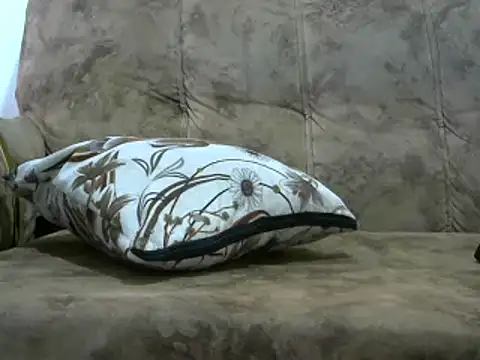 Snapshot of sexy-ann chatting on 03-17-25, 12:14 sexy-ann online show from 03-17-25, 12:14