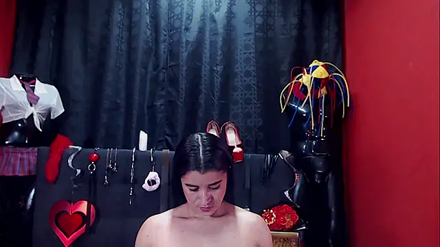 Hannamariana online show from 03-10-25, 07:42