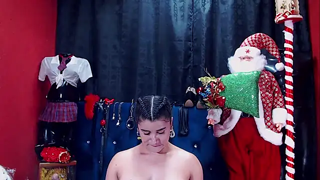 Hannamariana online show from 12-18-25, 09:04