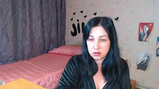 JillStevens online show from 10-05-25, 01:53