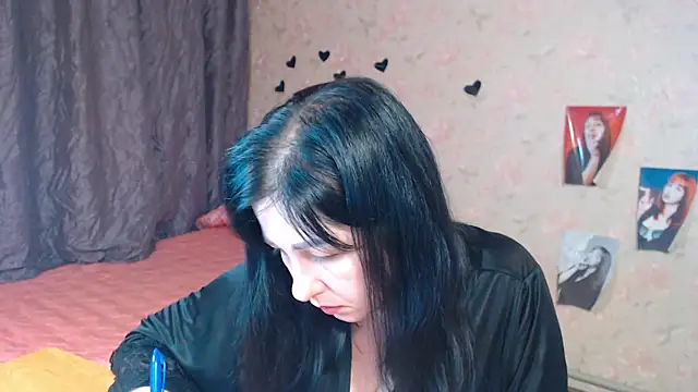 JillStevens online show from 10-13-25, 01:49