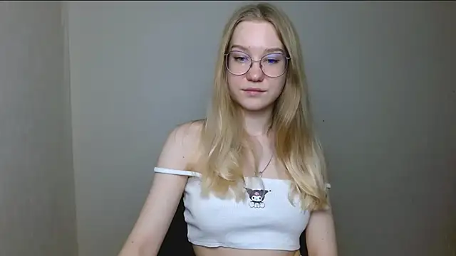 cindi hot online show from 01-19-26, 02:21