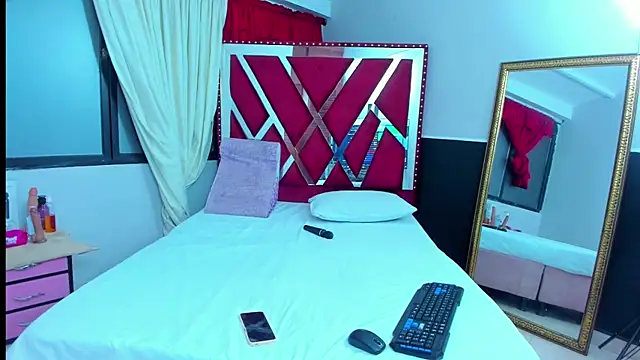 Snapshot of AnyelaGitanaMature chatting on 01-07-25, 05:43 AnyelaGitanaMature online show from 01-07-25, 05:43