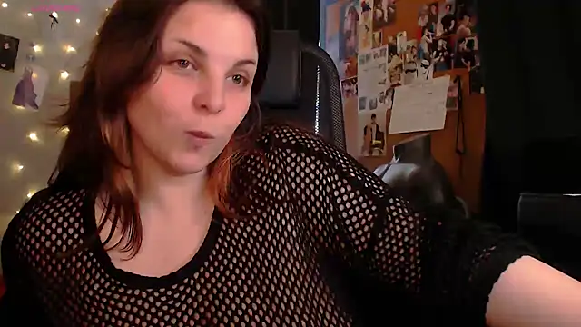 Snapshot of Saya_sweet chatting on 10-09-25, 07:28 Saya sweet online show from 10-09-25, 07:28