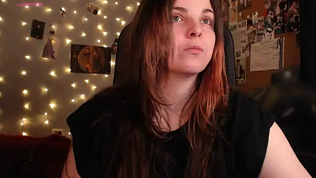 Snapshot of Saya_sweet chatting on 10-16-25, 03:51 Saya sweet online show from 10-16-25, 03:51