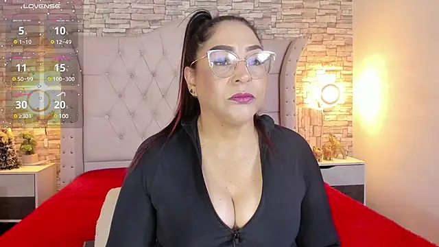 Gina Myers online show from 01-11-25, 12:40