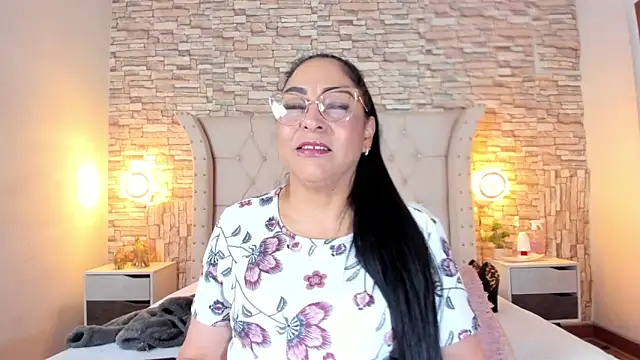 Gina Myers online show from 09-24-25, 12:41