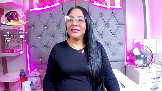 Gina Myers online show from 11-10-25, 12:37