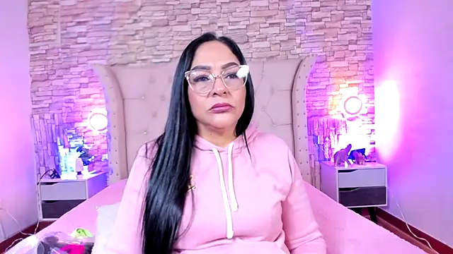 Gina Myers online show from 11-30-25, 12:42