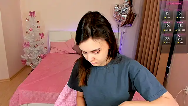 SusieMorris online show from 12-21-24, 05:14