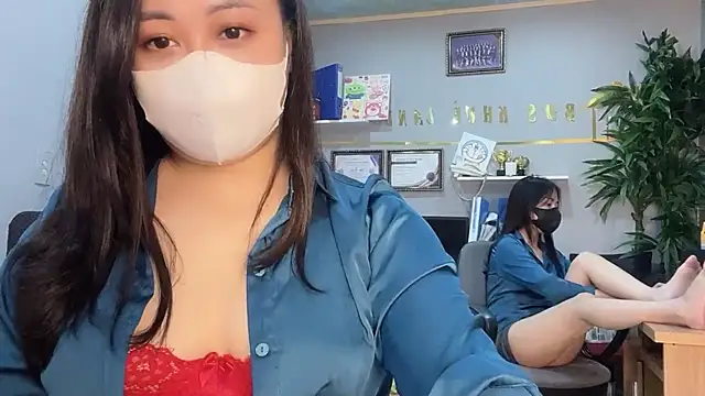 Snapshot of Bamboo_Swetie chatting on 12-02-24, 07:58 Bamboo Swetie online show from 12-02-24, 07:58