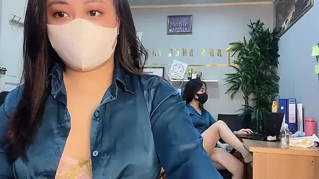 Snapshot of Bamboo_Swetie chatting on 12-06-24, 02:06 Bamboo Swetie online show from 12-06-24, 02:06