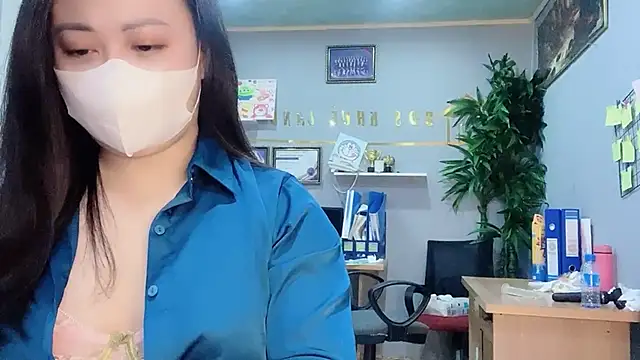 Snapshot of Bamboo_Swetie chatting on 12-26-24, 03:38 Bamboo Swetie online show from 12-26-24, 03:38