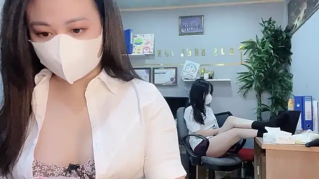 Snapshot of Bamboo_Swetie chatting on 01-22-25, 03:07 Bamboo Swetie online show from 01-22-25, 03:07