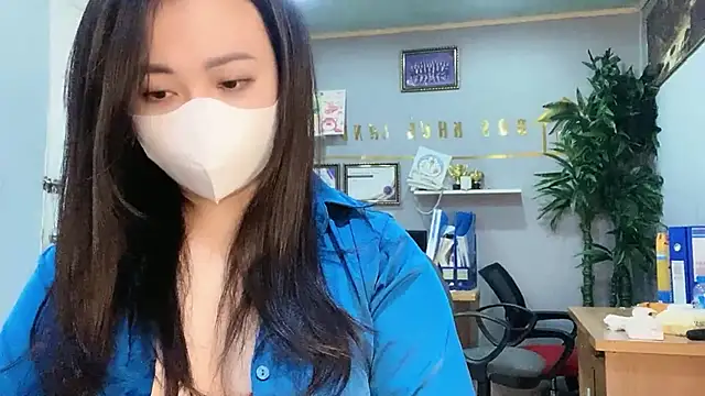 Snapshot of Bamboo_Swetie chatting on 02-08-25, 03:53 Bamboo Swetie online show from 02-08-25, 03:53