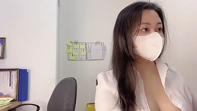 Snapshot of Bamboo_Swetie chatting on 03-12-25, 03:07 Bamboo Swetie online show from 03-12-25, 03:07