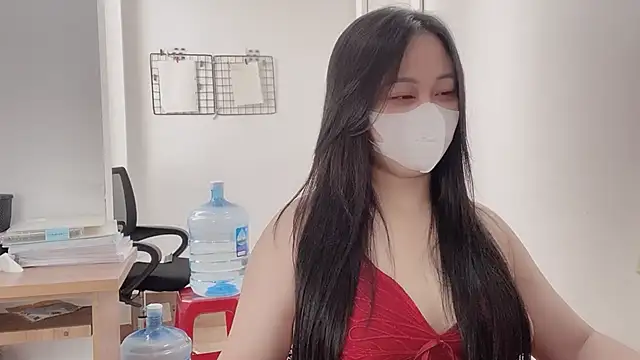 Snapshot of Bamboo_Swetie chatting on 10-05-25, 03:05 Bamboo Swetie online show from 10-05-25, 03:05