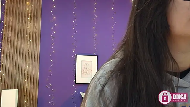 Snapshot of alina_martinelli chatting on 03-09-25, 12:20 alina martinelli online show from 03-09-25, 12:20