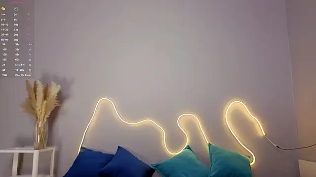 Dream emma online show from 03-13-26, 01:45