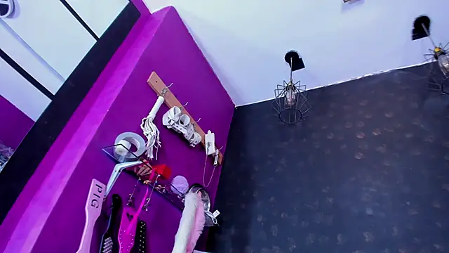 Alexa Slave online show from 10-09-25, 07:56