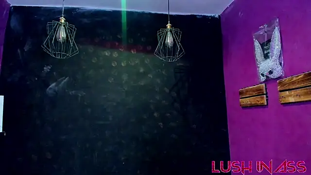 Alexa Slave online show from 06-16-26, 07:16