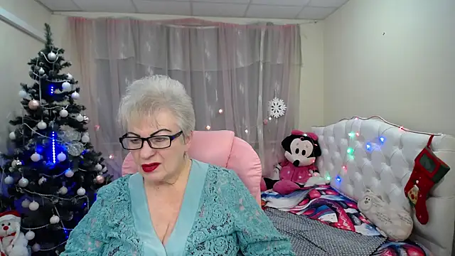 Snapshot of KayleSmoll chatting on 01-09-25, 01:39 KayleSmoll online show from 01-09-25, 01:39