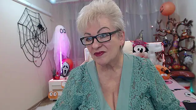 KayleSmoll online show from 11-05-25, 07:36