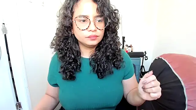 cinnamon rosa online show from 02-22-25, 09:26