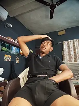 richardjames95 online show from 03-05-26, 08:54