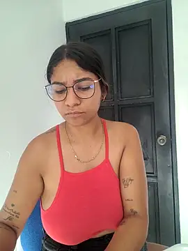 Sofythom1 online show from 12-14-25, 08:02