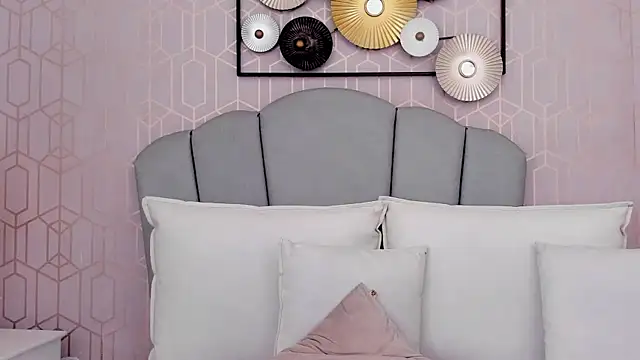 MarianaSanz online show from 03-01-25, 04:44