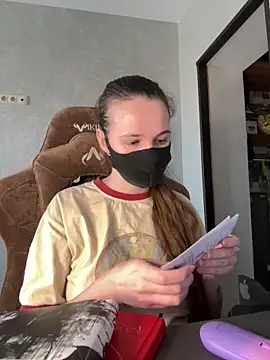 BlackM00n8 online show from 03-12-26, 09:48