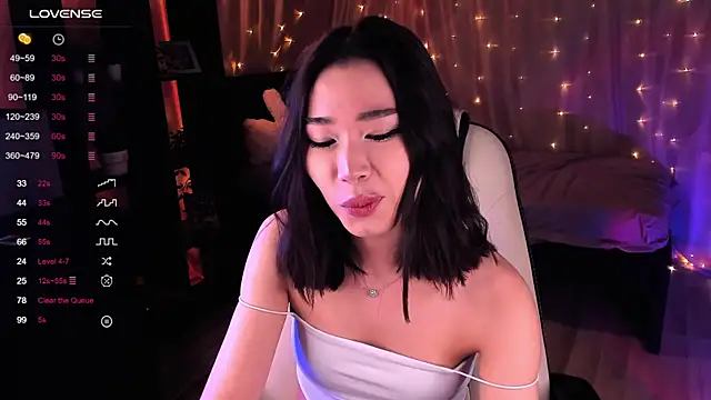 sensualily online show from 12-15-24, 08:25