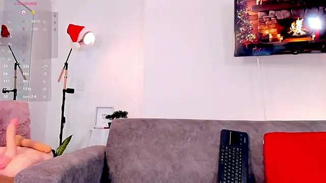 Snapshot of Hannaos chatting on 12-25-24, 08:28 Hannaos online show from 12-25-24, 08:28