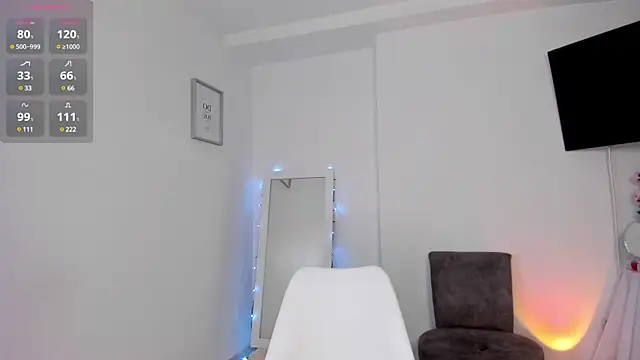 Snapshot of Hannaos chatting on 03-15-25, 11:08 Hannaos online show from 03-15-25, 11:08