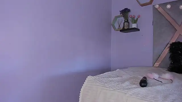 Snapshot of Esteff__o2 chatting on 01-22-25, 10:37 Esteff o2 online show from 01-22-25, 10:37